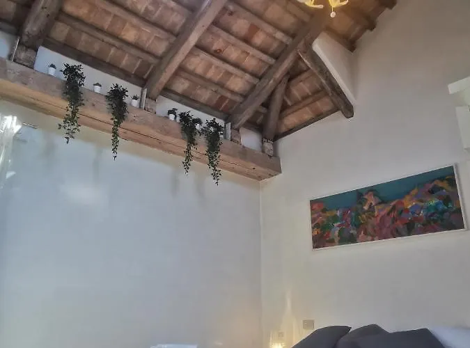 Romantic Sky Apartment